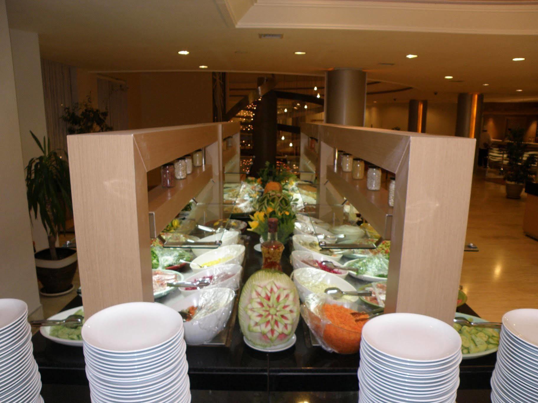 Pam Thermal Hotel Clinic & Spa Pamukkale Exterior photo A salad bar