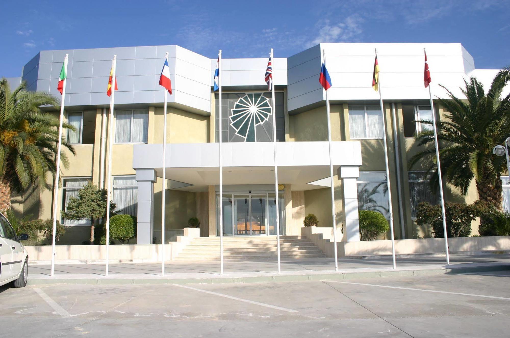Pam Thermal Hotel Clinic & Spa Pamukkale Exterior photo European University of Lefke